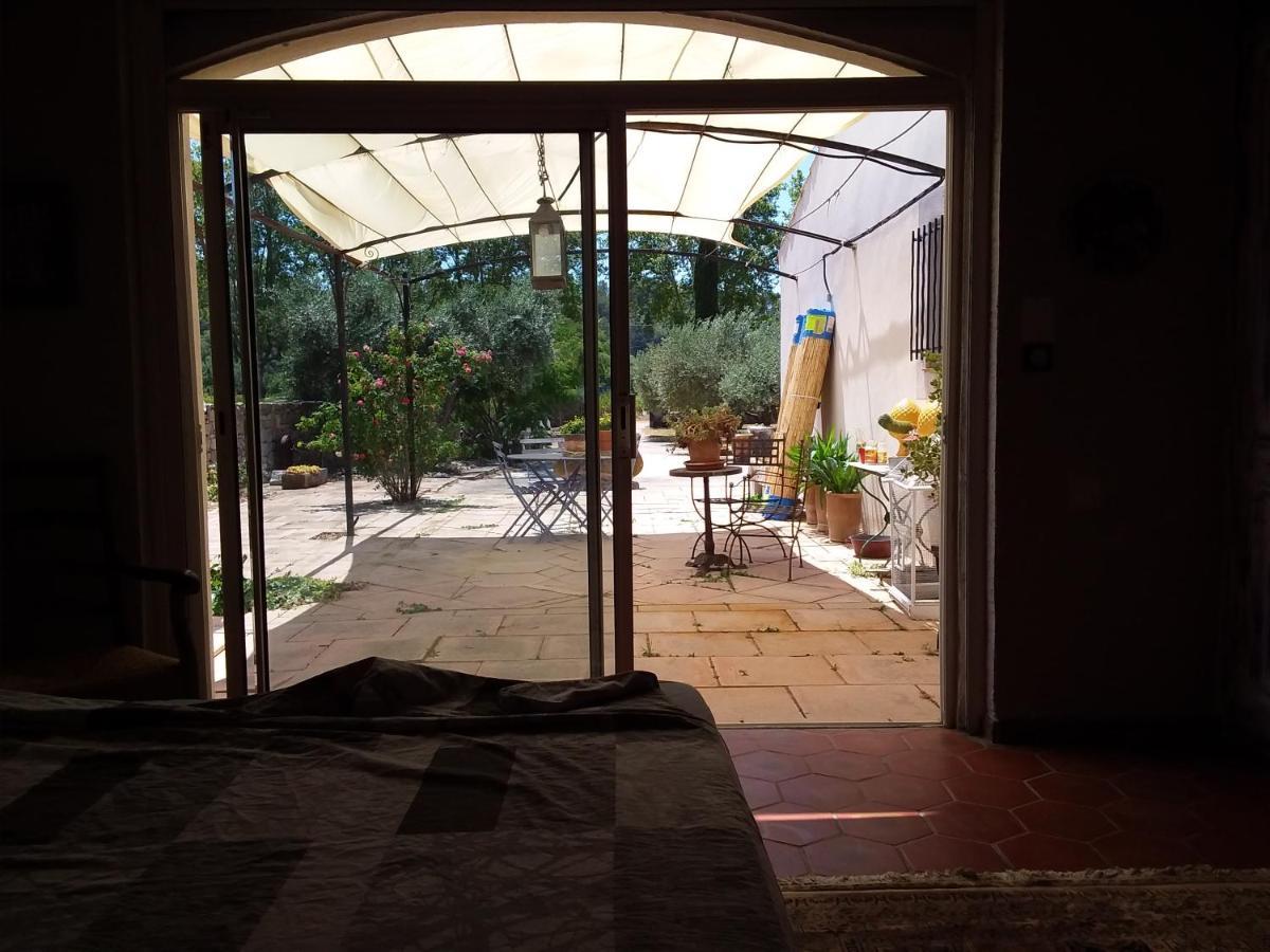 Clos St Jean Baptiste Tourves Extérieur photo